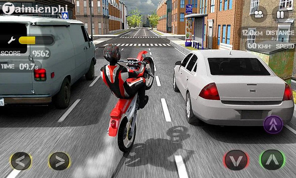 race the traffic moto
